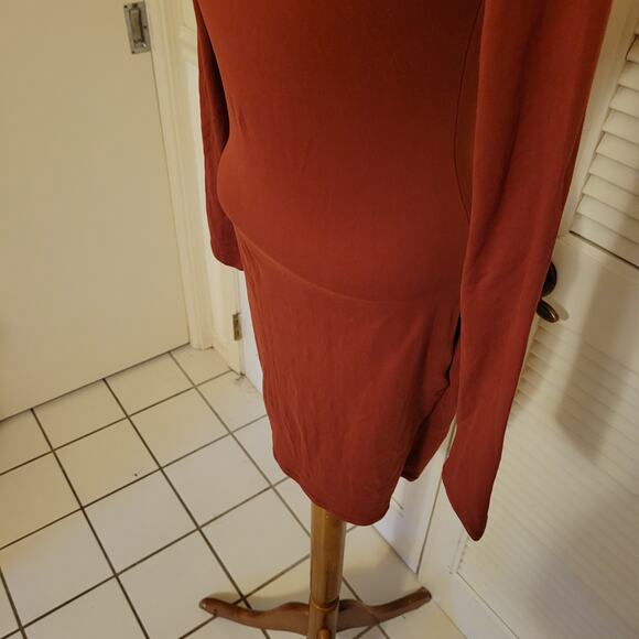 Ruched Bodycon Red Long Sleeve Mini Dress Moe and Moe Size Small - Picture 6 of 7